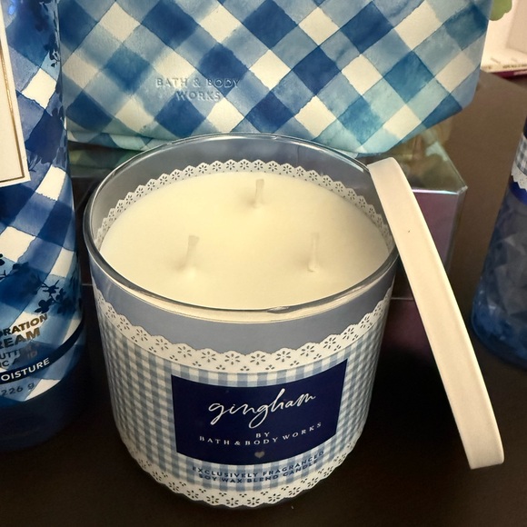 🆕💙 BATH & BODY WORKS “GINGHAM” 5-PIECE COLLECTION. BRAND NEW FULL SIZE! - Picture 7 of 10